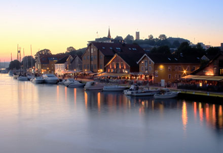 The harbor (Brygga) in Tonsberg is full of restaurants and bars