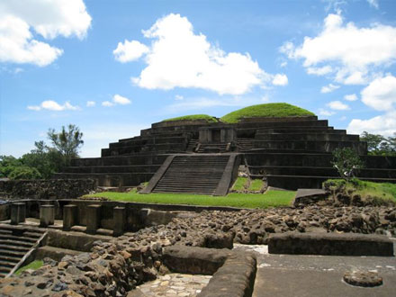 Tazumal Mayan Temple 